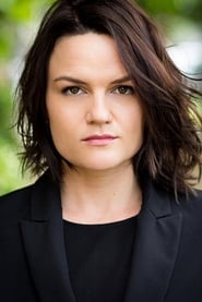 Sarah Booth as Amanda