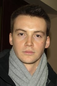 Krzysztof Kwiatkowski as Lech Sikora