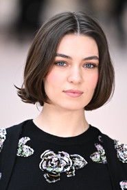 Anamaria Vartolomei photo 2