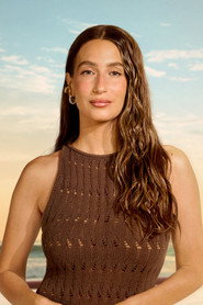 Amanda Batula photo 3