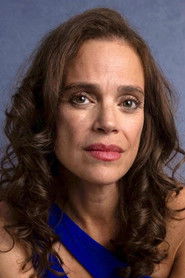 Pamela Beheshti is Mom