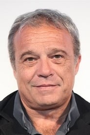 Claudio Amendola as Presidente di giuria