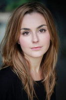 Georgia Maguire as Vicki Hogarth