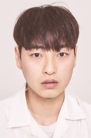 Kim Young Shik as Ddong