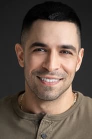 Elias Edraki as Petty Officer Diaz