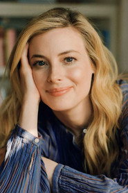 Gillian Jacobs photo 6