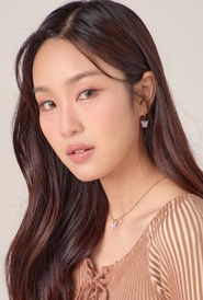 ณัชชา เชื้อแดง