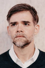 Gregory Khezrnejat as Self