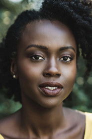 Akosia Sabet as Receptionist