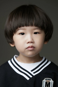 Portrait of Hong Jun-woo