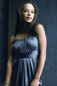 Kristin Kreuk 2000x3000