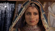 Jalal orders to bury Moti alive