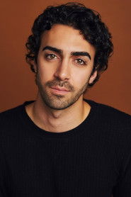 Rodd Cyrus as Andrew Banks