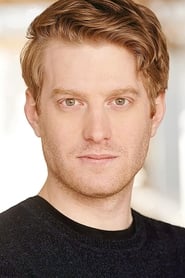 Wade Bogert O'Brien as Isaac / Red Knight