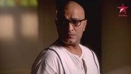 Navin Mathur Agrees to Testify Against The Goenka Family