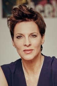 Sabine Petzl as Dr. Bea Gerlach