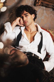 Josh Heuston photo 4