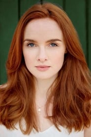 Anna O'Byrne is Christine Daaé