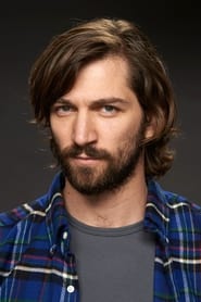 Michiel Huisman isEllis Jones