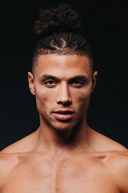 Chase DeMoor