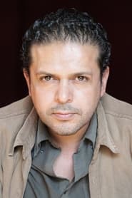 Marco Pérez as Sergio Andrade