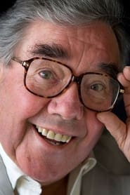 Ronnie Corbett as Ronnie Corbett