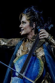 Julie McInnes 333x500