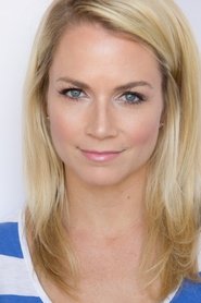 Erin Ross as Melissa