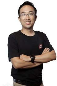 Li Jie headshot