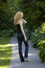 Nadine Wright 666x1000