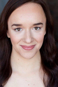 Paulina Pahl as Ever Server