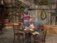 Mr. Hooper Goes Back to School (0845)