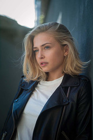 Sophie Simnett 664x996