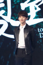 Bai Jingting 954x1430