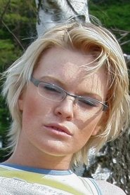 Lilli Leafe is 