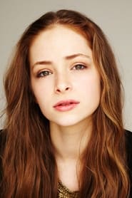 Ashleigh Cummings is Vicki Maloney