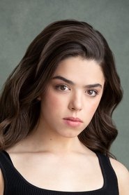 Alexandra Chaves is Piper