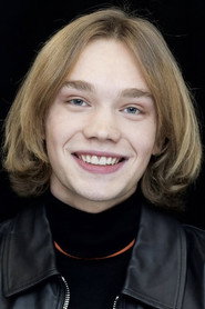 Charlie Plummer