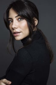 Carolina Carvalho as Aurora