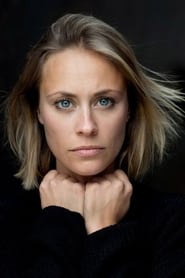 Sina Tkotsch as Ellen Schenker