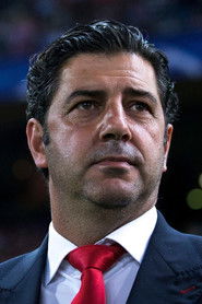 Rui Vitória as Self