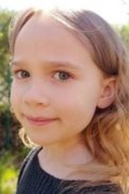 Luna Arwen Krüger as Child Martha Nielsen