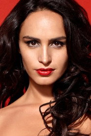 Fernanda Urrejola 300x450