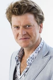 Beau van Erven Dorens as Panellid