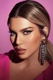 Leonora Jakupi photo 5