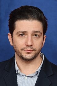 Picture of John Magaro