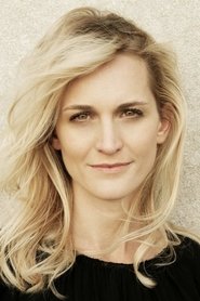 Picture of Joanne Tucker