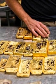 Imagen de Dirty Money: Dirty Gold