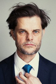 Actor Lars Rudolph din filmul Armoniile lui Werckmeister (2001)