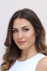 Actor Scout Taylor-Compton din filmul În adâncuri (2025)